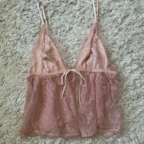 NWOT Victoria’s Secret Sheer Lace Cami - Picture 1 of 5